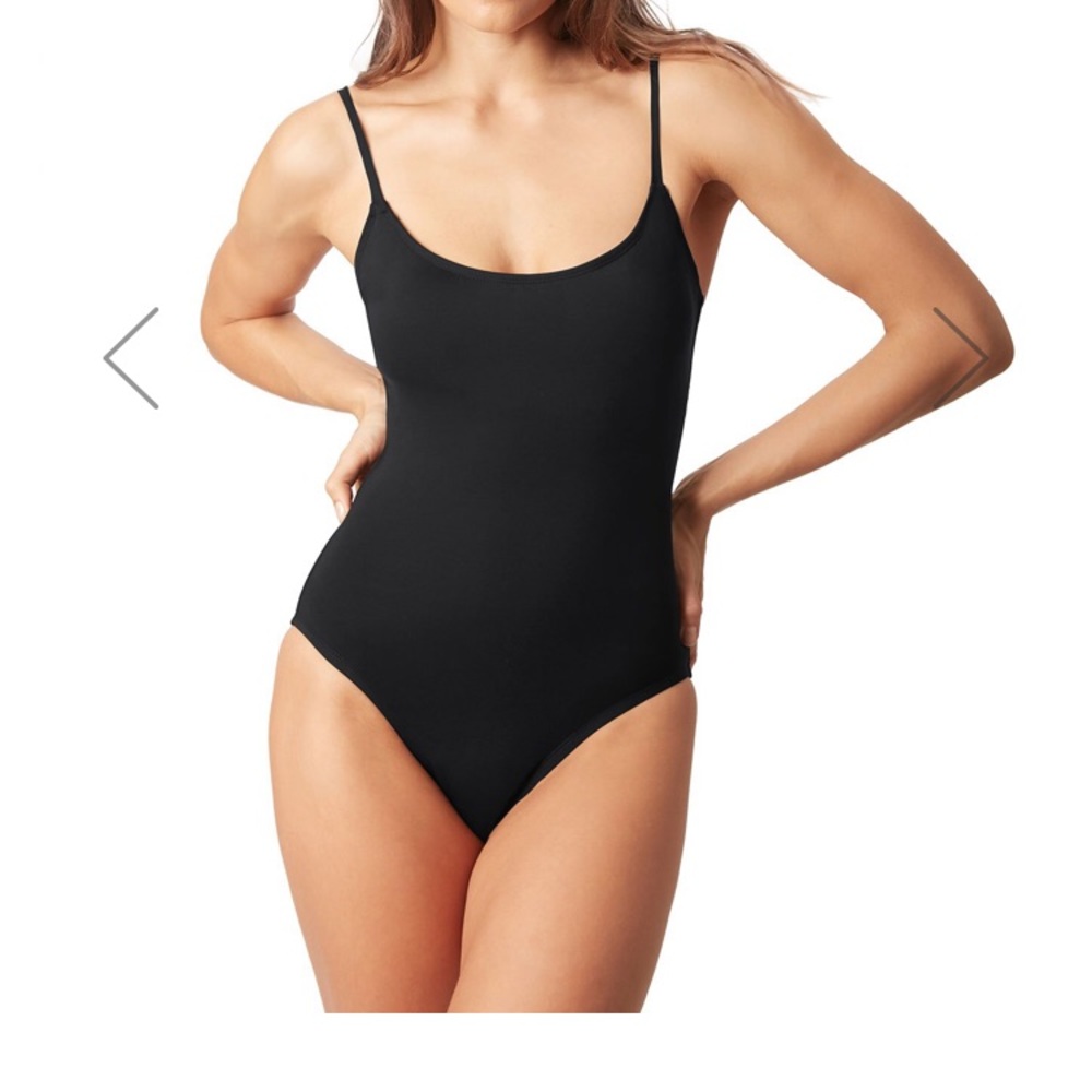 Andie Amalfi black swimsuit